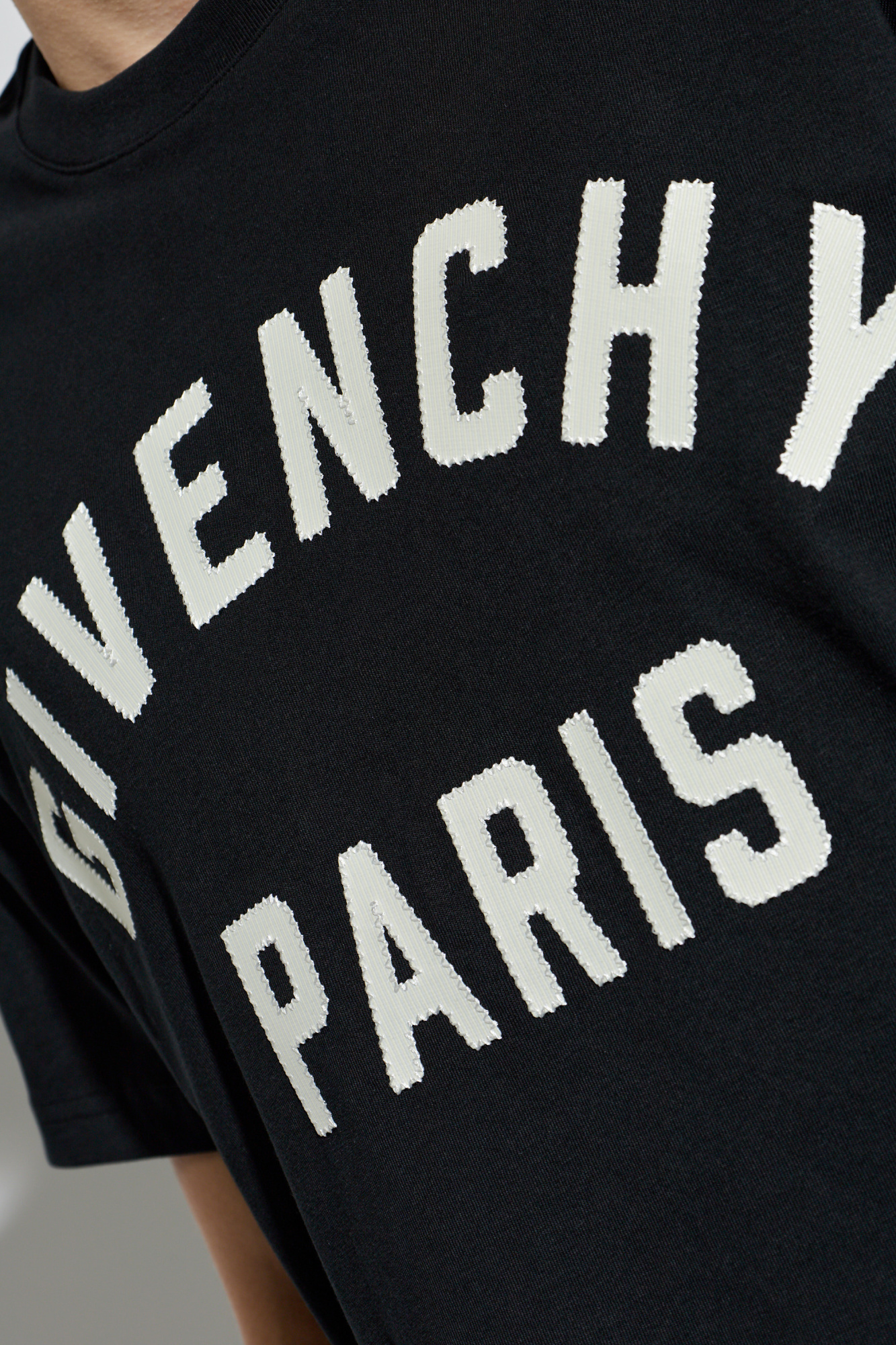 Givenchy T-shirt with logo | Men's | Vitkac